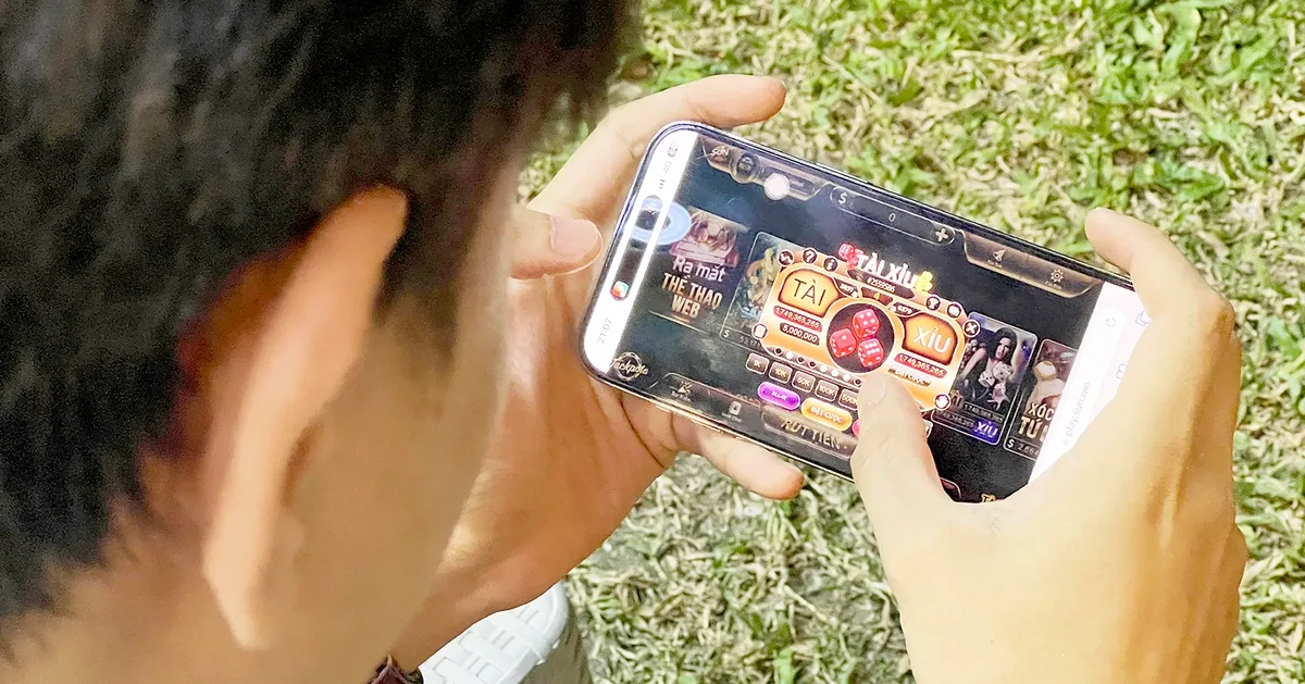 Mất kiểm soát hành vi do nghiện cờ bạc trực tuyến - Ảnh 1.