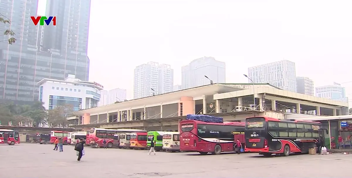 Bến xe H&agrave; Nội sẵn s&agrave;ng phục vụ cao điểm Tết - Ảnh 2.