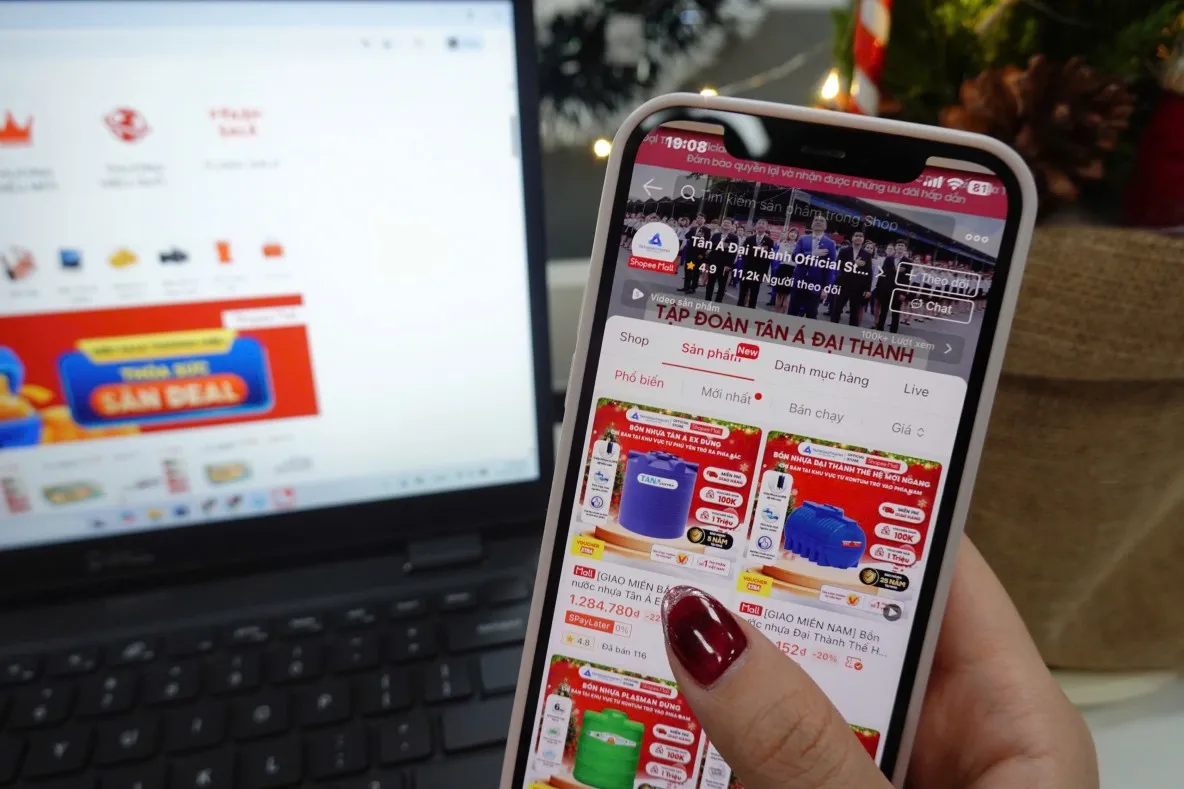 Shopee bắt tay nh&agrave; b&aacute;n h&agrave;ng n&acirc;ng chuẩn thương mại điện tử- Ảnh 2.