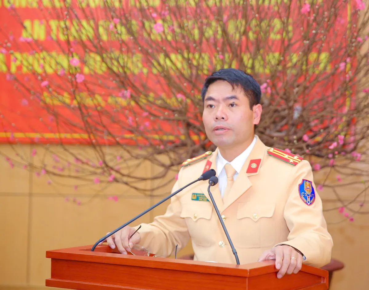 Ninh B&igrave;nh tăng cường thực hiện c&aacute;c giải ph&aacute;p cấp b&aacute;ch bảo đảm TTATGT năm 2026 - Ảnh 2.