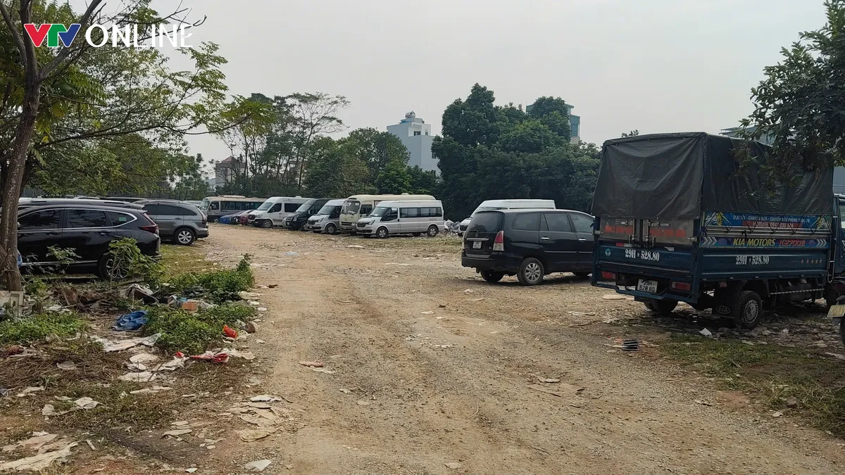 H&agrave; Nội: Phường Vĩnh Hưng cưỡng chế b&atilde;i tr&ocirc;ng giữ xe kh&ocirc;ng ph&eacute;p tr&ecirc;n đất n&ocirc;ng nghiệp - Ảnh 4.