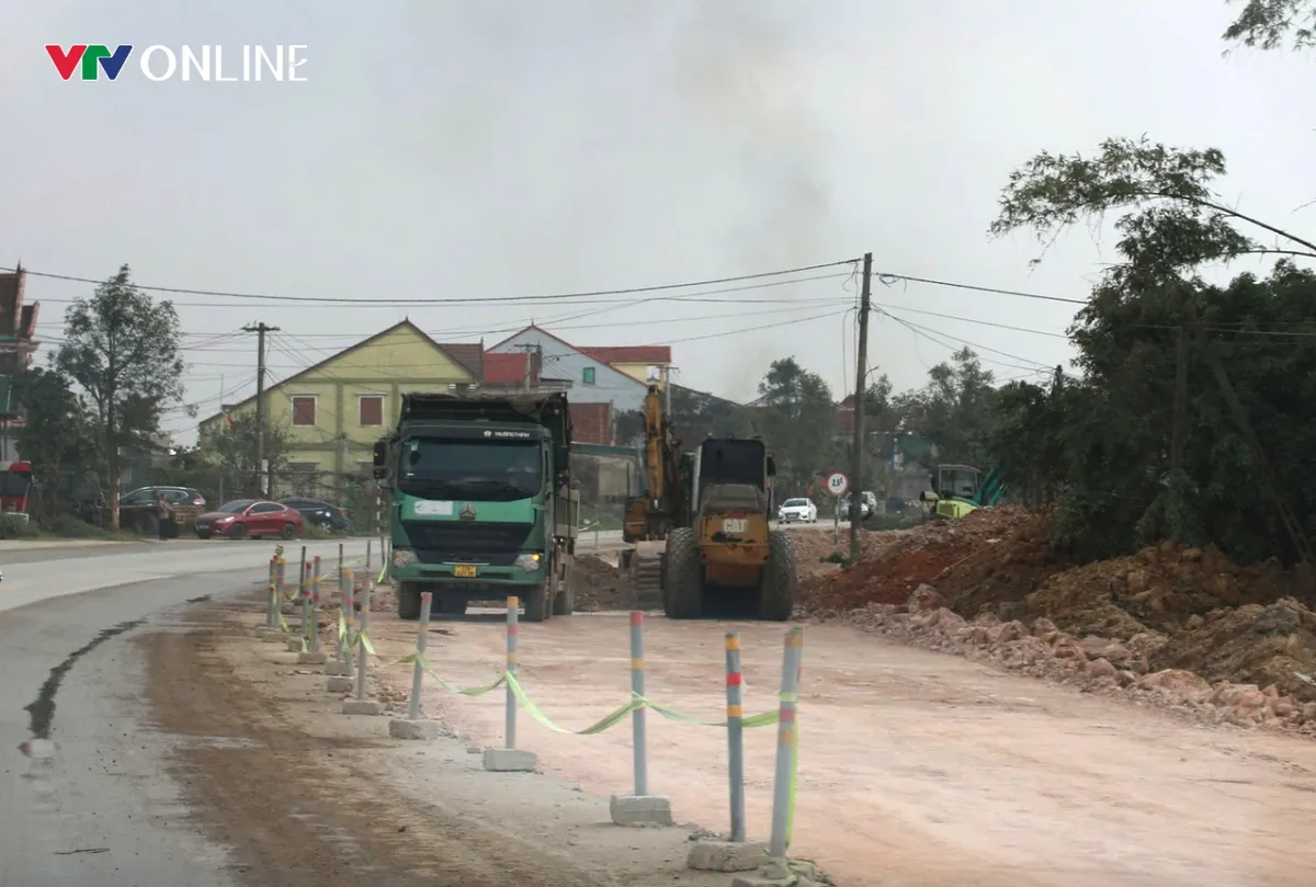 Nghệ An đẩy nhanh tiến độ dự &aacute;n mở rộng Quốc lộ 46 với tổng mức đầu tư 500 tỷ đồng - Ảnh 2.