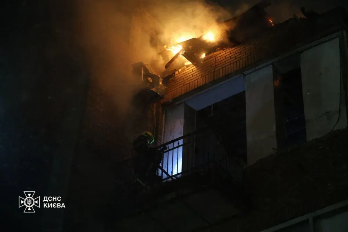 Nga tập k&iacute;ch thủ đ&ocirc; Kiev khiến nhiều t&ograve;a nh&agrave; bị hư hại- Ảnh 1.