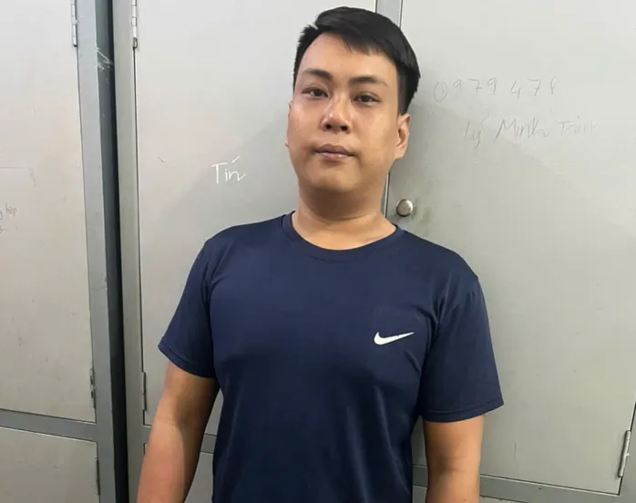 Chạy xe từ TP Hồ Ch&iacute; Minh về Vĩnh Long li&ecirc;n tiếp thực hiện 3 vụ cướp giật v&agrave;ng  - Ảnh 1.