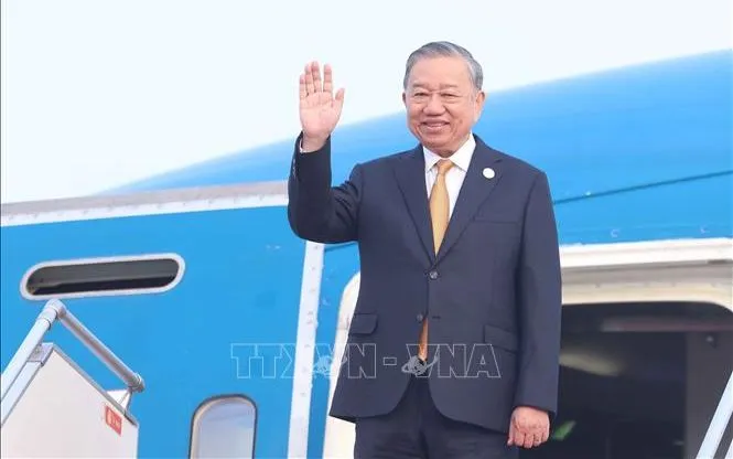 Lễ đón Tổng Bí thư Tô Lâm tại Sân bay Quốc tế Techo. Ảnh: Thống Nhất/TTXVN