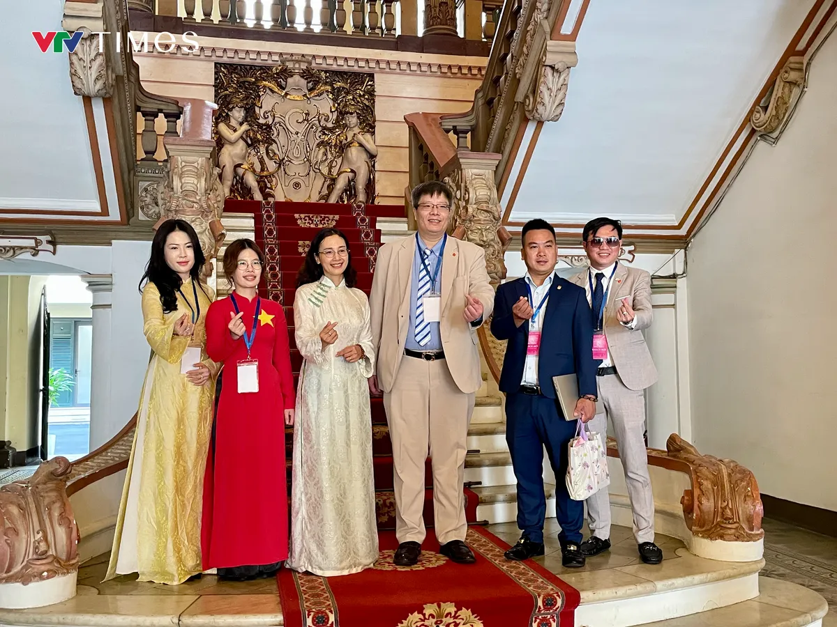 Kiều b&agrave;o kết nối tri thức, chia sẻ tầm nh&igrave;n c&ugrave;ng hướng tới tương lai xanh của TP Hồ Ch&iacute; Minh - Ảnh 6.