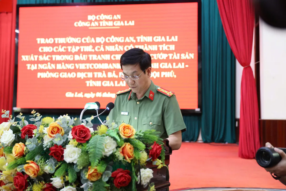 Vụ cướp ng&acirc;n h&agrave;ng tại Gia Lai: Đối tượng d&ugrave;ng vũ kh&iacute; n&oacute;ng v&agrave; mang &aacute;n t&iacute;ch giết người- Ảnh 1.