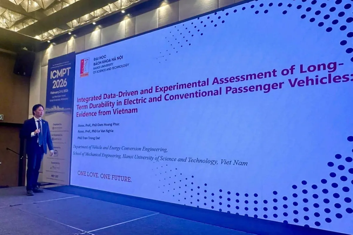 Nghi&ecirc;n cứu tr&ecirc;n gần 5.700 phương tiện tại Việt Nam: &Ocirc; t&ocirc; điện chứng minh độ bền vượt trội so với xe xăng - Ảnh 2.