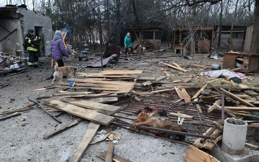 Một cuộc không kích của Nga đánh trúng một trại cứu hộ động vật ở Zaporizhzhia, Ukraine, ngày 6/2/2026 (Ảnh: AP)