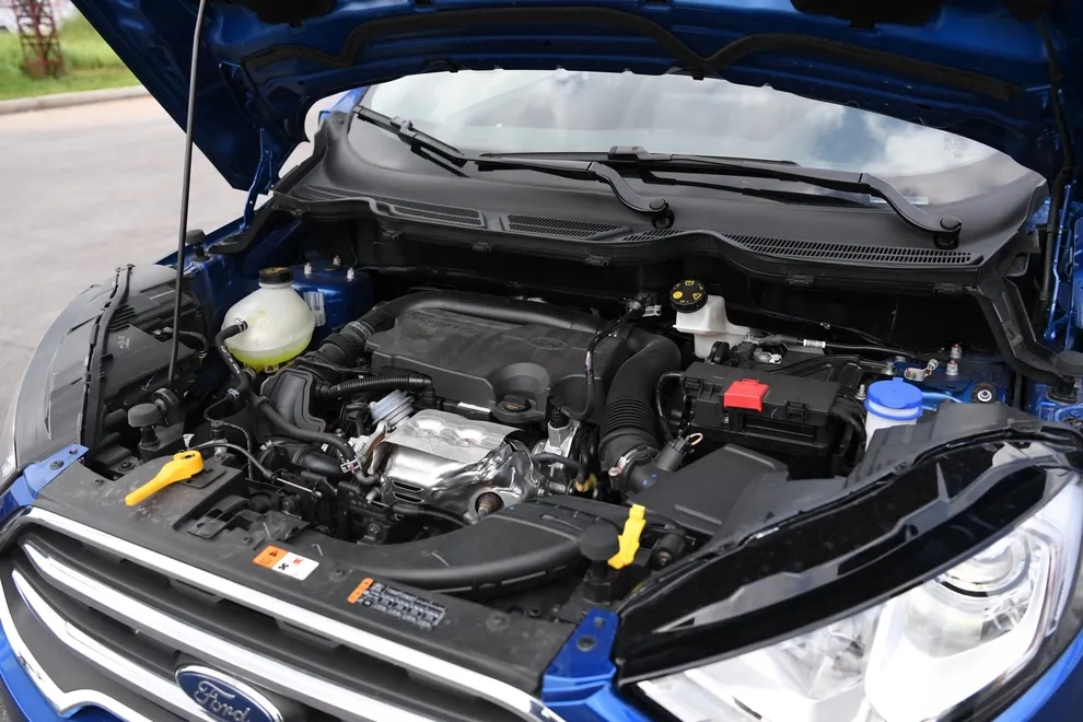 Chủ động kiểm tra &ocirc; t&ocirc; tại nh&agrave; trước chuyến đi Tết để tr&aacute;nh sự cố- Ảnh 1.