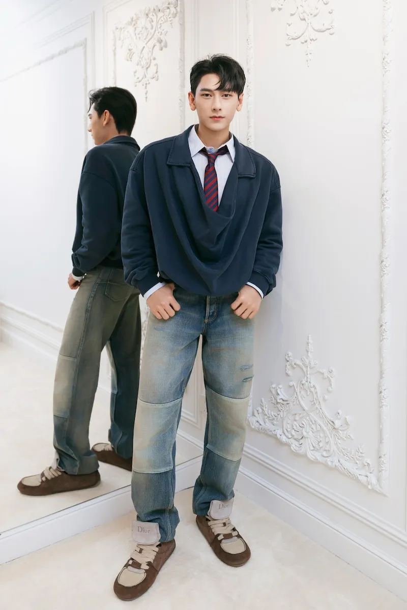 D&agrave;n sao Việt khoe sắc tr&ecirc;n thảm đỏ triển l&atilde;m Dior - Ảnh 2.