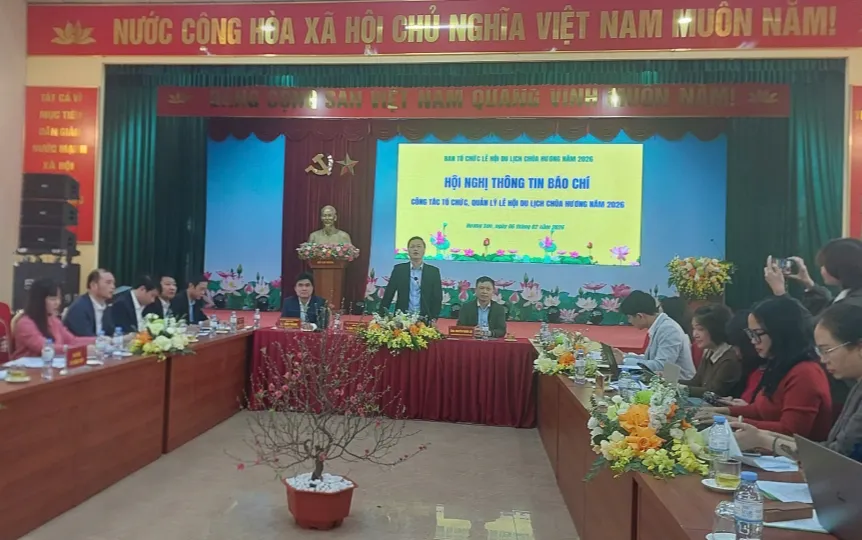 Chùa Hương 2026: Hướng tới điểm đến “An toàn – Thân thiện – Chất lượng” - Ảnh 1.