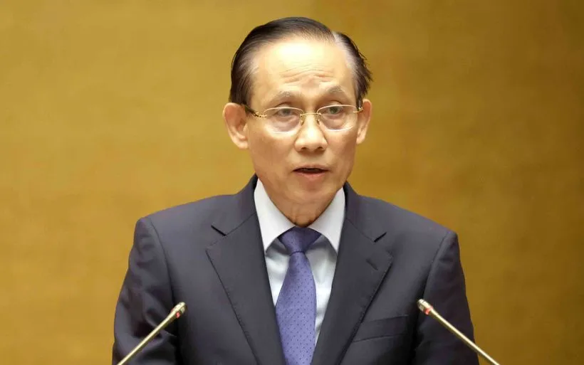 Đồng chí Lê Hoài Trung, Ủy viên Bộ Chính trị, Bộ trưởng Bộ Ngoại giao giới thiệu Chuyên đề: "Phát triển đối ngoại trong kỷ nguyên mới, tương xứng với tầm vóc lịch sử, văn hoá và vị thế đất nước".