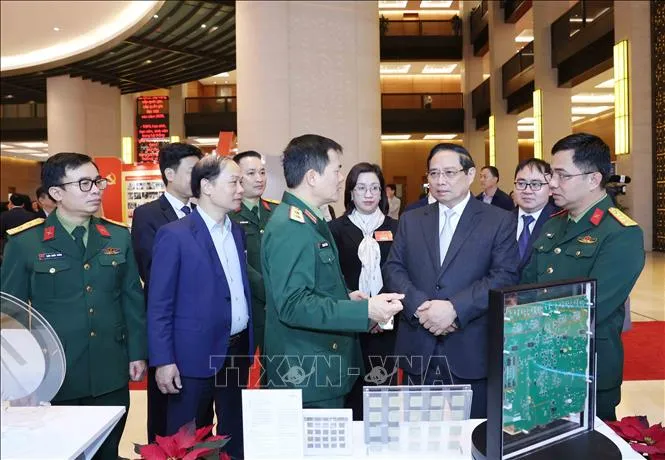  Khai mạc Hội nghị to&agrave;n quốc nghi&ecirc;n cứu, học tập, qu&aacute;n triệt v&agrave; triển khai thực hiện Nghị quyết Đại hội XIV của Đảng - Ảnh 3.