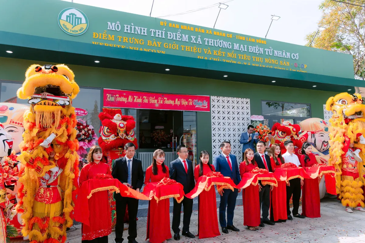 L&acirc;m Đồng: Triển khai m&ocirc; h&igrave;nh th&iacute; điểm &ldquo;X&atilde; thương mại điện tử&rdquo; - Ảnh 1.