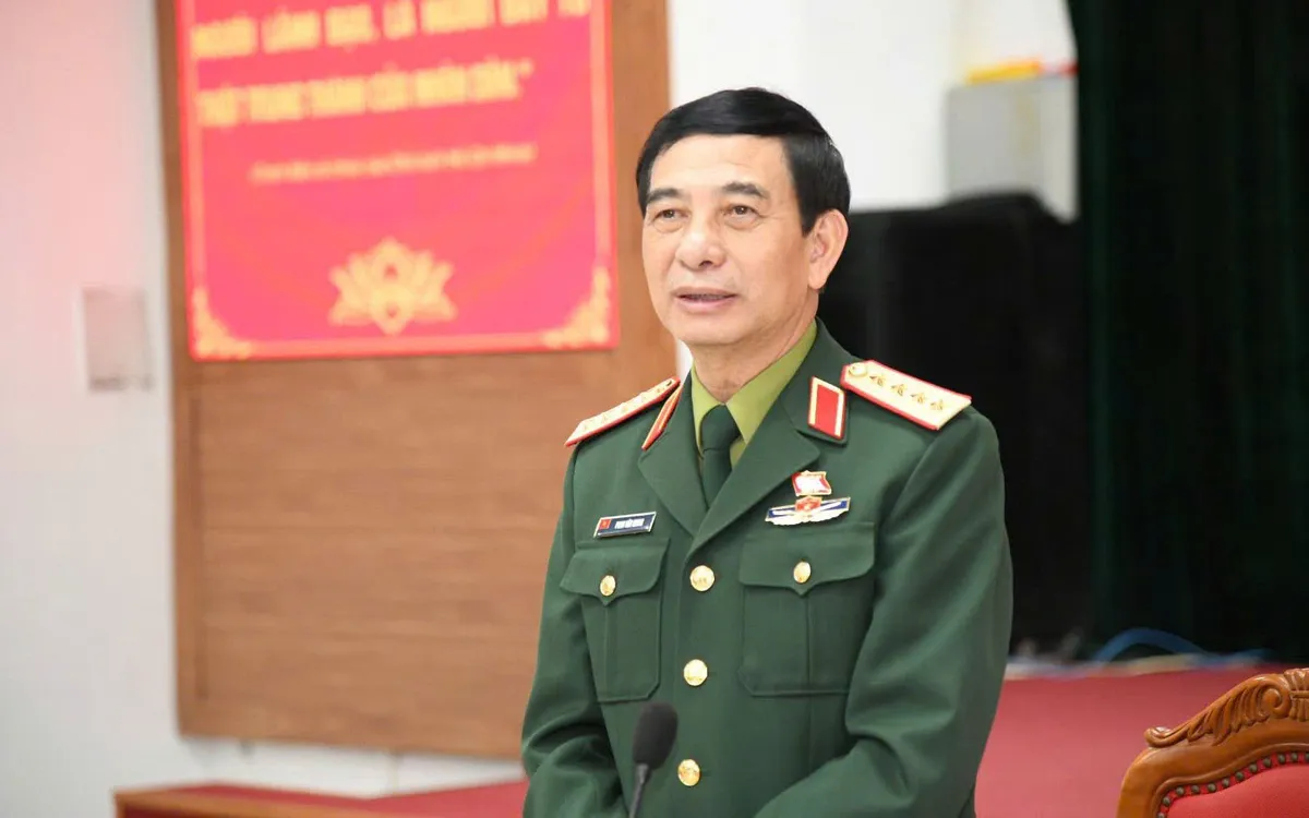 Đại tướng Phan Văn Giang, Ủy viên Bộ Chính trị, Phó Bí thư Quân ủy Trung ương, Bộ trưởng Bộ Quốc phòng,
