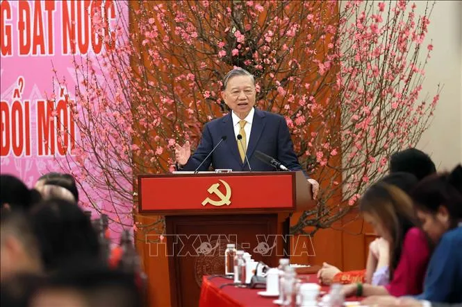 Tổng B&iacute; thư T&ocirc; L&acirc;m: Kiều b&agrave;o chung tay x&acirc;y dựng đất nước ng&agrave;y c&agrave;ng ph&aacute;t triển phồn vinh, hạnh ph&uacute;c- Ảnh 1.