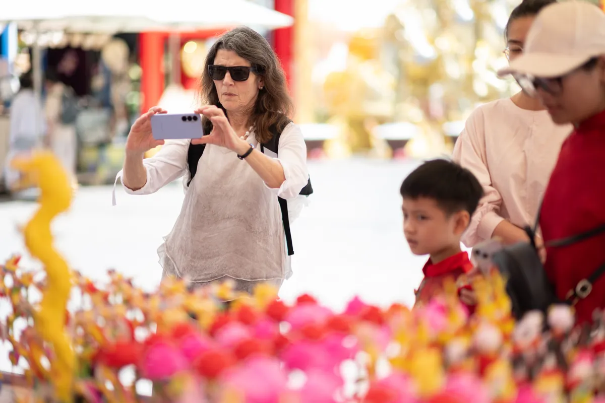 N&oacute;ng tr&ecirc;n mạng tuần qua: Ch&iacute;nh trị, kinh tế dẫn dắt thảo luận - Ảnh 2.