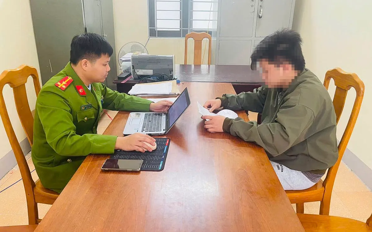 Đối tượng C.T.D. tại cơ quan Công an.