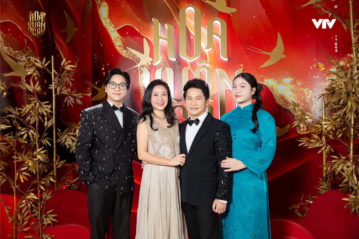 Những giọng ca lần đầu tham gia Hoa Xu&acirc;n Ca - Ảnh 3.