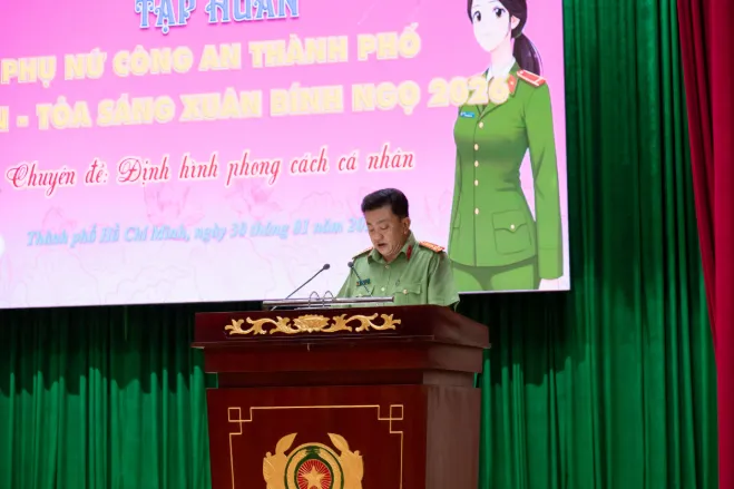 C&ocirc;ng an TP Hồ Ch&iacute; Minh ch&uacute; trọng n&acirc;ng cao phong th&aacute;i nữ chiến sĩ thời đại mới - Ảnh 1.