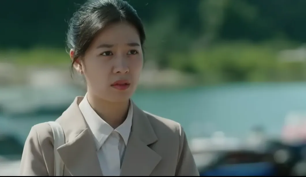 Kh&ocirc;ng giới hạn - Tập 6: Lợi (T&ocirc; Dũng) bị kẻ lạ mặt tấn c&ocirc;ng- Ảnh 3.