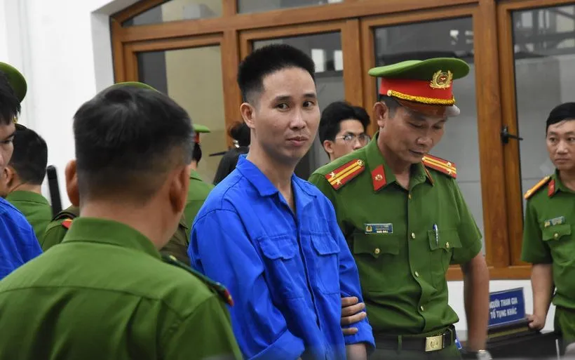 Bị cáo Lê Sỹ Tùng lĩnh án tử hình vì dùng súng mua qua mạng cướp tài sản và giết người