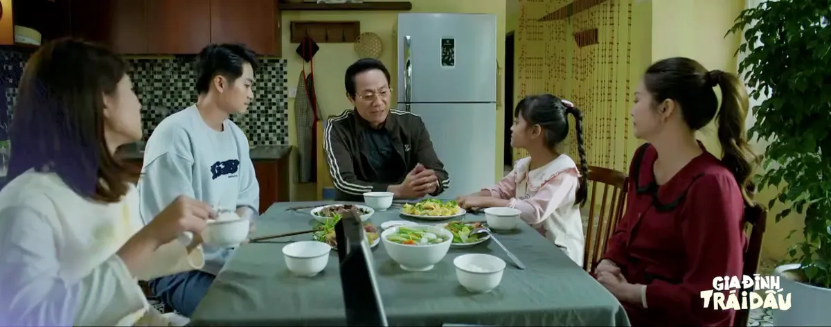 Gia đ&igrave;nh tr&aacute;i dấu - Tập 31: Suy nghĩ kỹ, b&eacute; Nhi vẫn quyết v&agrave;o Đắk Lắk- Ảnh 1.