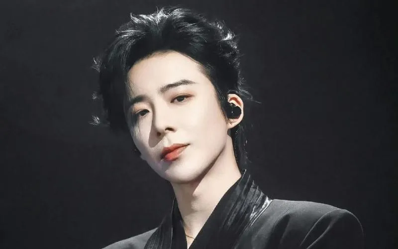 Lưu Vũ Ninh là gương mặt nghệ sĩ đa năng. (Ảnh: Weibo)