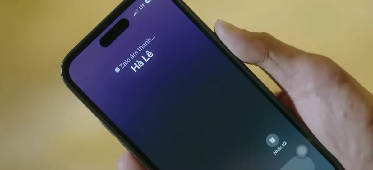 Kh&ocirc;ng giới hạn - Tập 7: Ki&ecirc;n nhận được điện thoại của c&ocirc; g&aacute;i lạ, Lam Anh cũng c&oacute; qu&agrave; bất ngờ  - Ảnh 4.