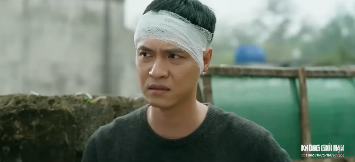 Kh&ocirc;ng giới hạn - Tập 7: Ki&ecirc;n nhận được điện thoại của c&ocirc; g&aacute;i lạ, Lam Anh cũng c&oacute; qu&agrave; bất ngờ  - Ảnh 8.