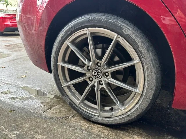 Cận Tết, đừng qu&ecirc;n kiểm tra lốp &ocirc; t&ocirc; trước những chuyến đi d&agrave;i- Ảnh 1.