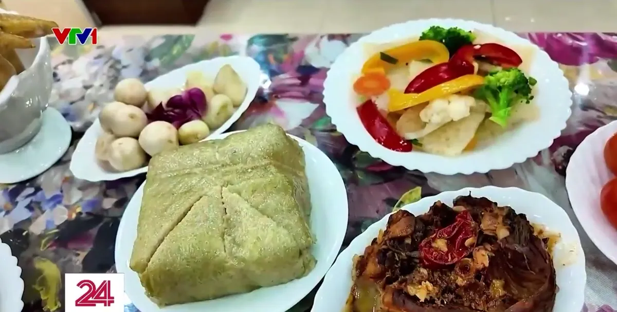 Giữ nếp truyền thống trong m&acirc;m cỗ T&aacute;o Qu&acirc;n miền Bắc- Ảnh 2.