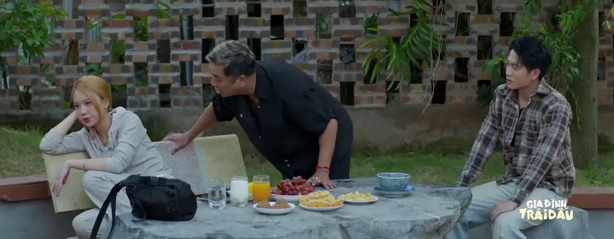 Gia đ&igrave;nh tr&aacute;i dấu - Tập 32: B&eacute; Nhi ch&iacute;nh thức v&agrave;o Đắk Lắk - Ảnh 5.