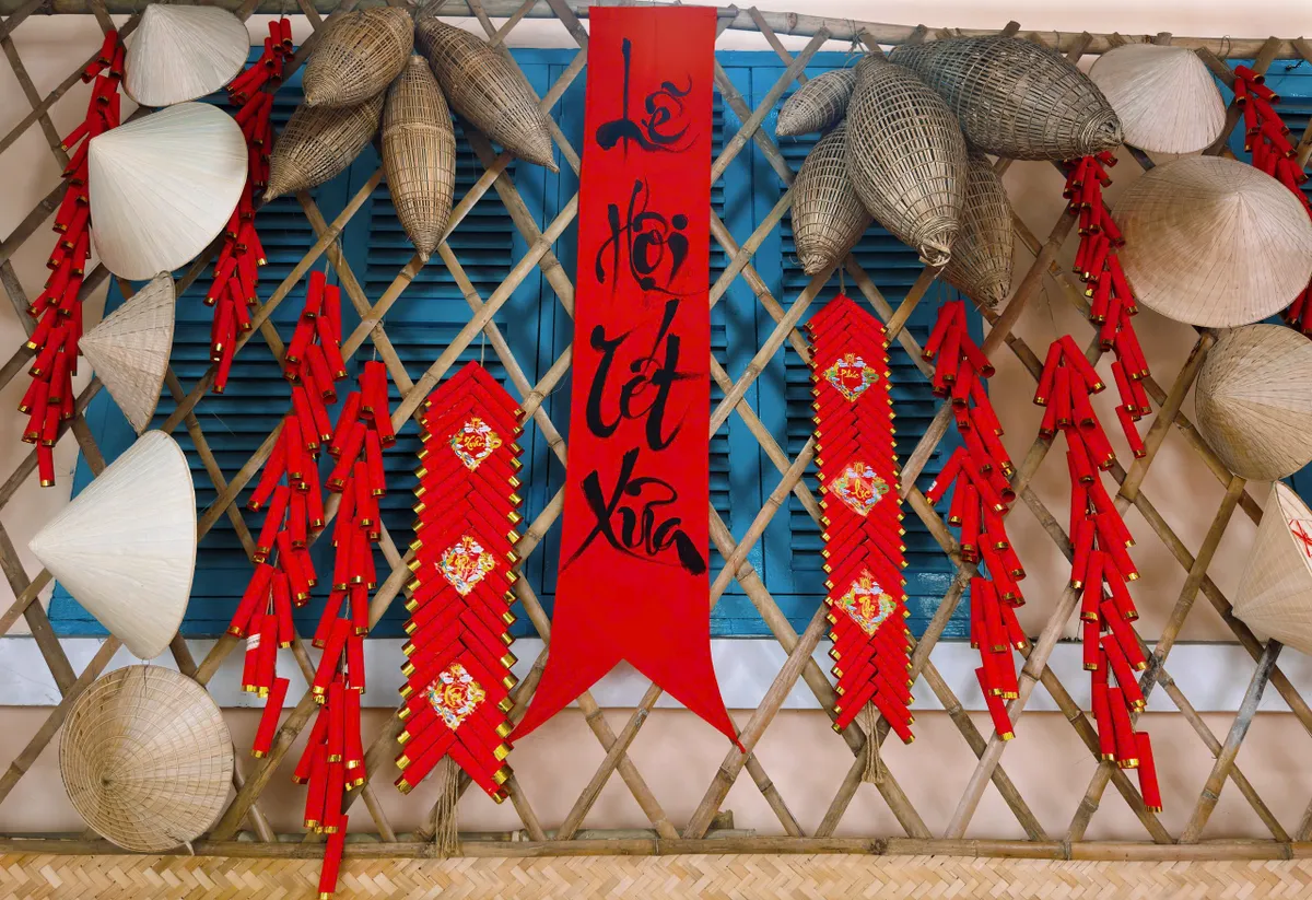 C&acirc;y n&ecirc;u ng&agrave;y Tết - dấu ấn văn h&oacute;a Việt v&agrave; điểm chạm du xu&acirc;n tại Kh&aacute;nh H&ograve;a- Ảnh 5.