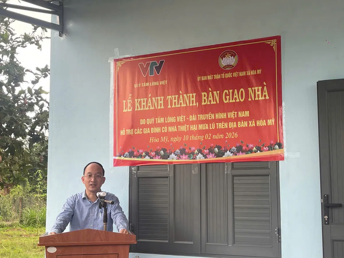 Quỹ Tấm l&ograve;ng Việt b&agrave;n giao nh&agrave; cho người d&acirc;n v&ugrave;ng lũ ở Đắk Lắk- Ảnh 3.