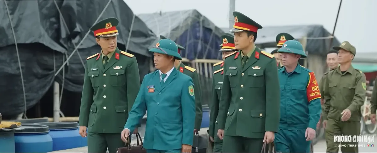 Kh&ocirc;ng giới hạn - Tập 8: Lam Anh "thả th&iacute;nh" Ki&ecirc;n, xuất hiện người thứ 3 xen v&agrave;o hai người? - Ảnh 3.