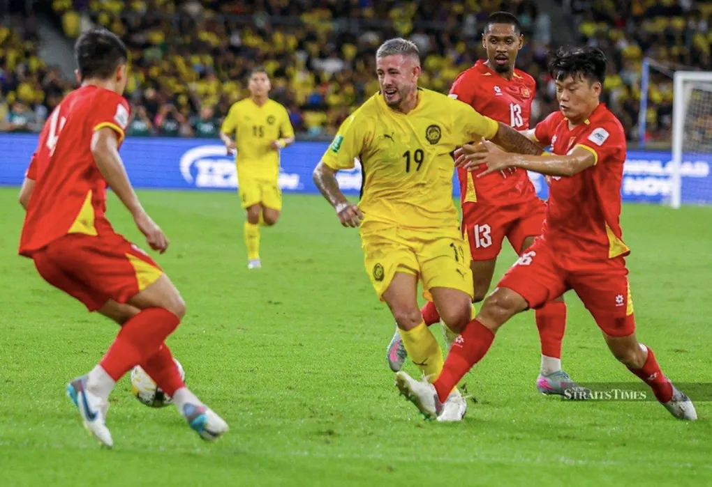 Báo Indonesia cảnh báo Malaysia có thể bị tăng án vụ cầu thủ nhập tịch- Ảnh 1. Báo Indonesia cảnh báo Malaysia có thể bị tăng án vụ cầu thủ nhập tịch- Ảnh 1.