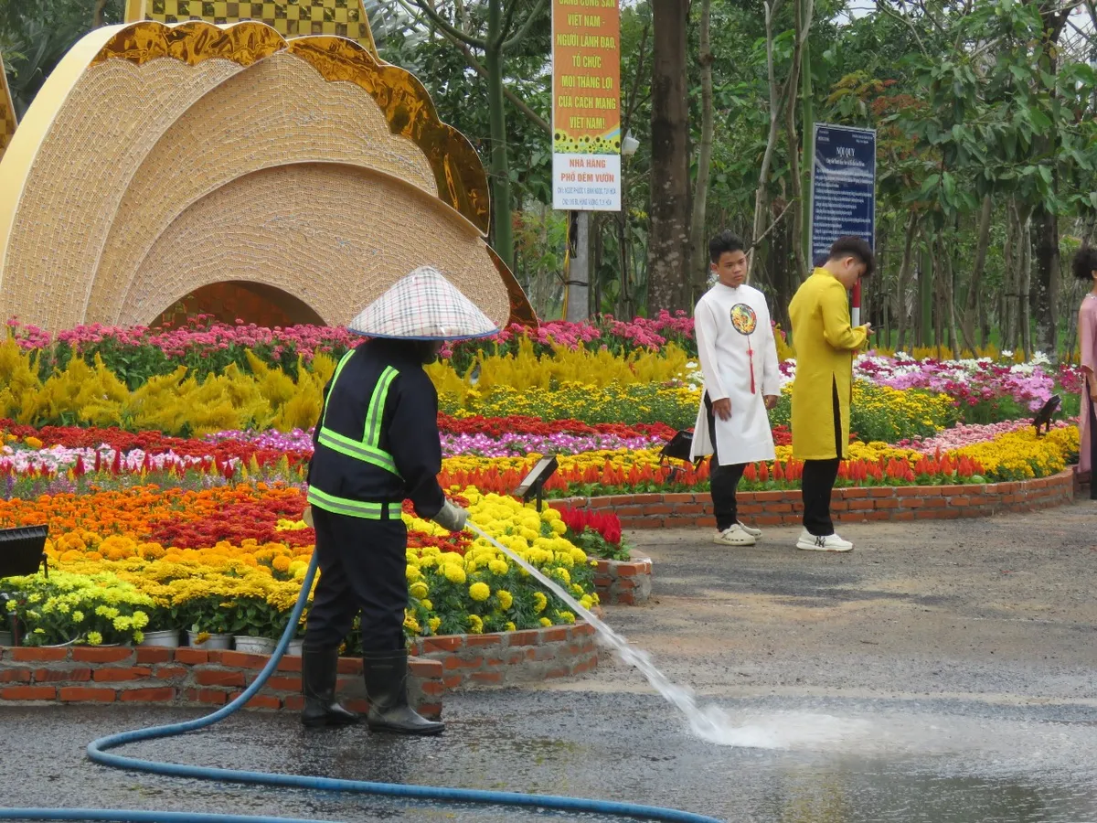 Đường hoa Tuy H&ograve;a Xu&acirc;n B&iacute;nh Ngọ 2026: Điểm nhấn văn h&oacute;a &ndash; du lịch ph&iacute;a Đ&ocirc;ng Đắk Lắk- Ảnh 7.