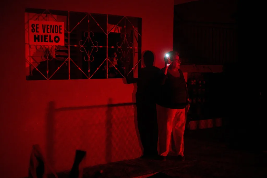 Khủng hoảng năng lượng lan rộng tại Cuba- Ảnh 1.