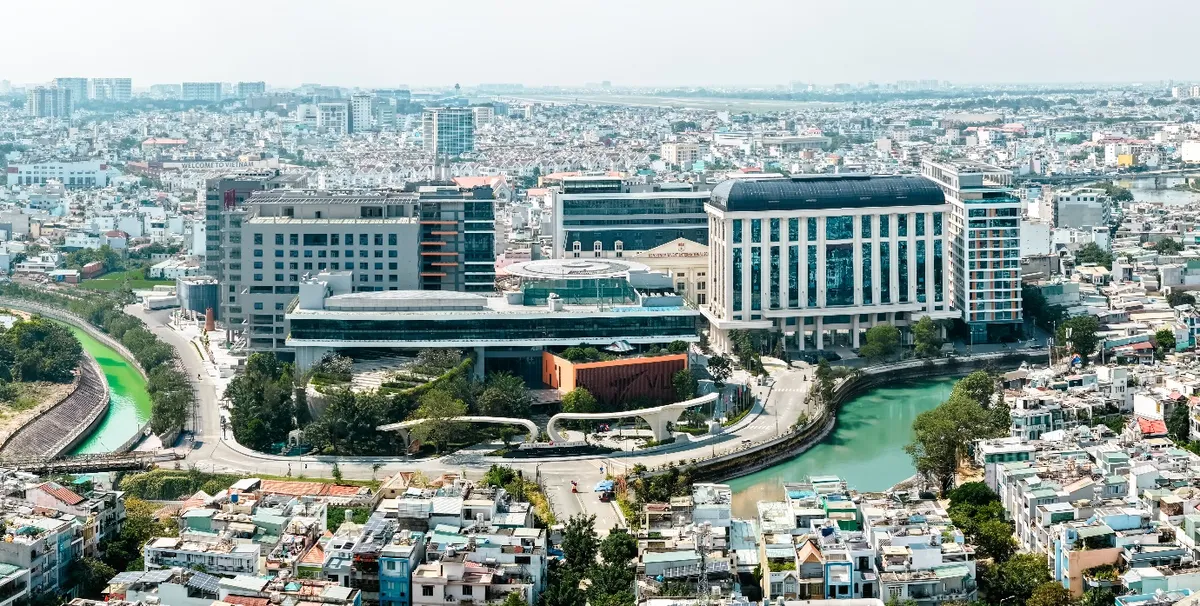 Trường Đại học Văn Lang v&agrave; h&agrave;nh tr&igrave;nh khẳng định vị thế gi&aacute;o dục to&agrave;n cầu - Ảnh 1.