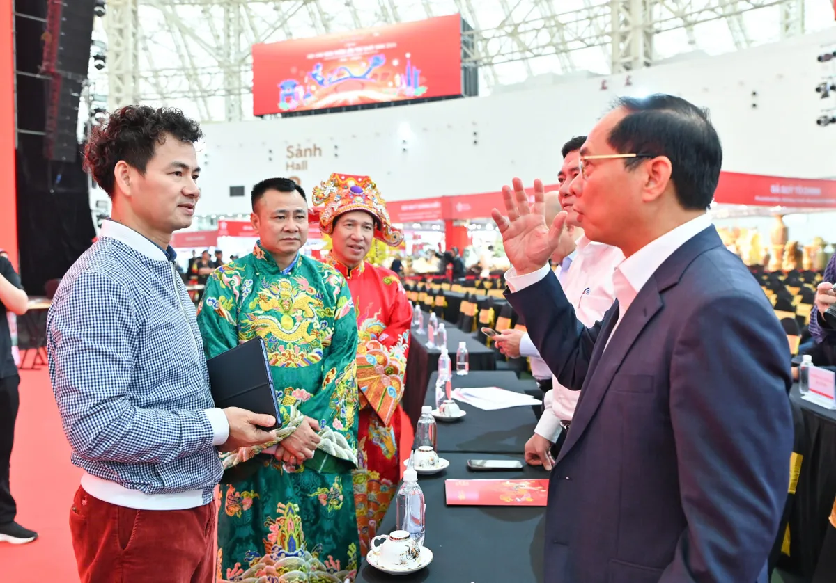 THTT Lễ bế mạc Hội chợ M&ugrave;a Xu&acirc;n 2026 (20h00, VTV1)- Ảnh 1.