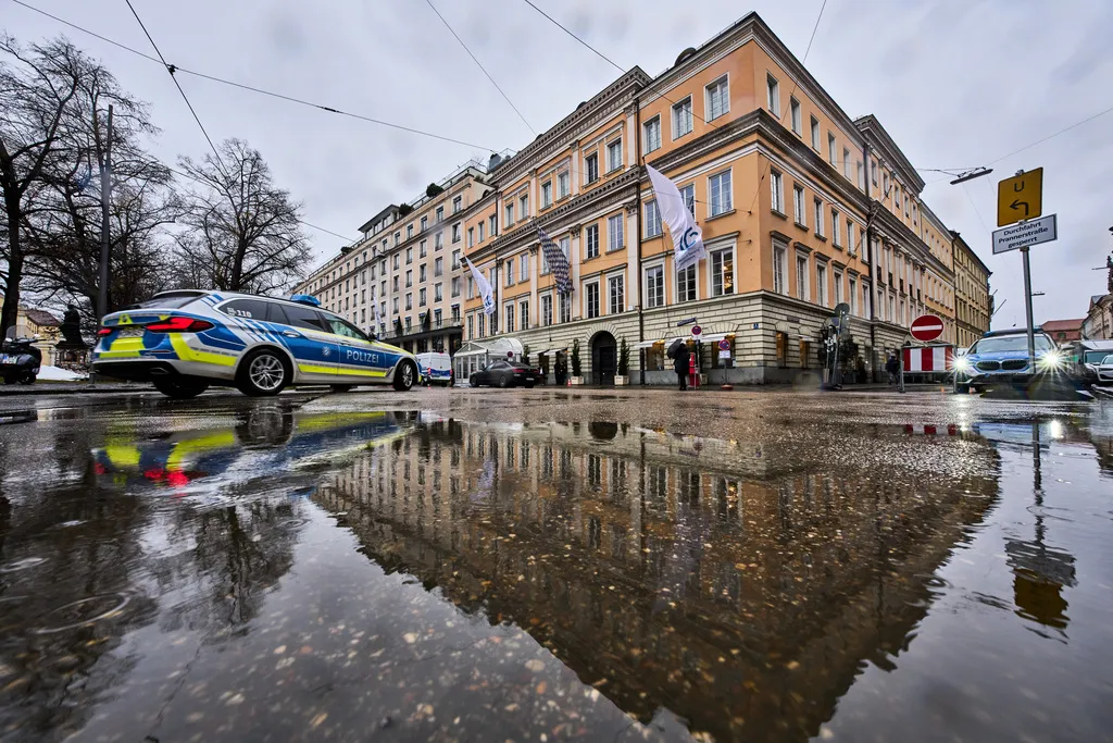 Đảm bảo an ninh cho Hội nghị Munich - Ảnh 1.