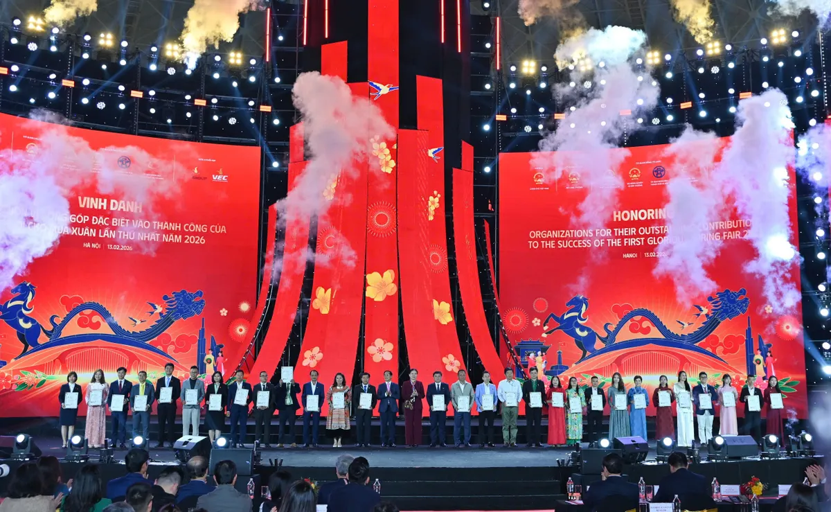 Thủ tướng: Hội chợ Mùa xuân 2026 là lời chào xuân đầy khí thế, bản lĩnh và sự tự hào - Ảnh 4.