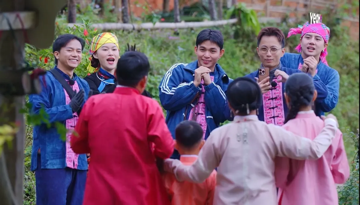 Đ&oacute;n Tết ở Bản Liền c&ugrave;ng Gia đ&igrave;nh Haha - Ảnh 3.