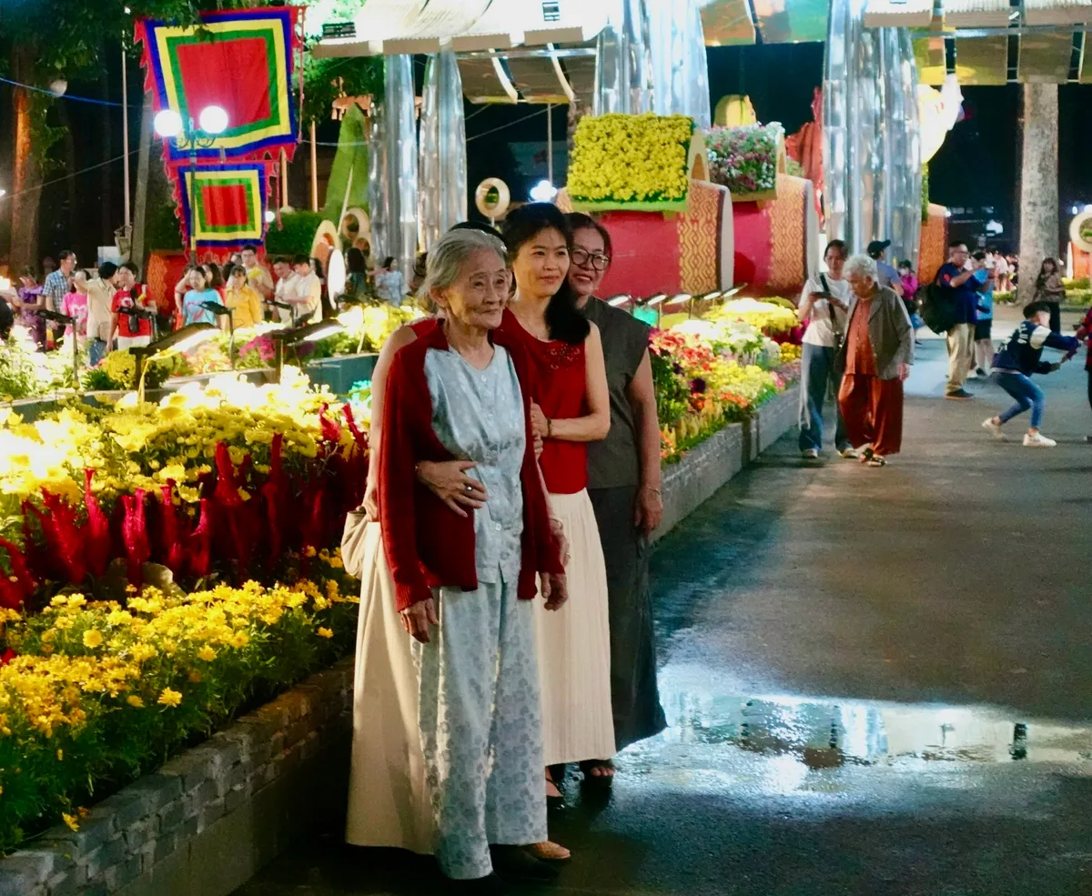 Hội hoa xuân Tao Đàn 2026: “Bản giao hưởng” của khát vọng bứt phá- Ảnh 19. Hội hoa xuân Tao Đàn 2026: “Bản giao hưởng” của khát vọng bứt phá- Ảnh 19.