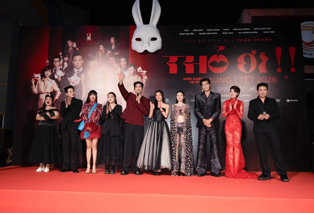 Lyly kh&ocirc;ng ngại cảnh n&oacute;ng nhưng kh&ocirc;ng muốn chi&ecirc;u tr&ograve; gh&eacute;p đ&ocirc;i khi lấn s&acirc;n điện ảnh - Ảnh 2.