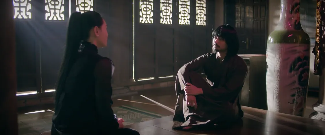 Đồng hồ đếm ngược - Tập 6: Gặp "thầy Lương 3 mắt", b&agrave; Tuyết tin m&igrave;nh bị oan hồn của chồng "&aacute;m"- Ảnh 5.