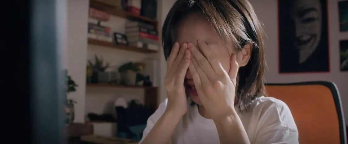 Đồng hồ đếm ngược - Tập 6: Gặp "thầy Lương 3 mắt", b&agrave; Tuyết tin m&igrave;nh bị oan hồn của chồng "&aacute;m"- Ảnh 16.