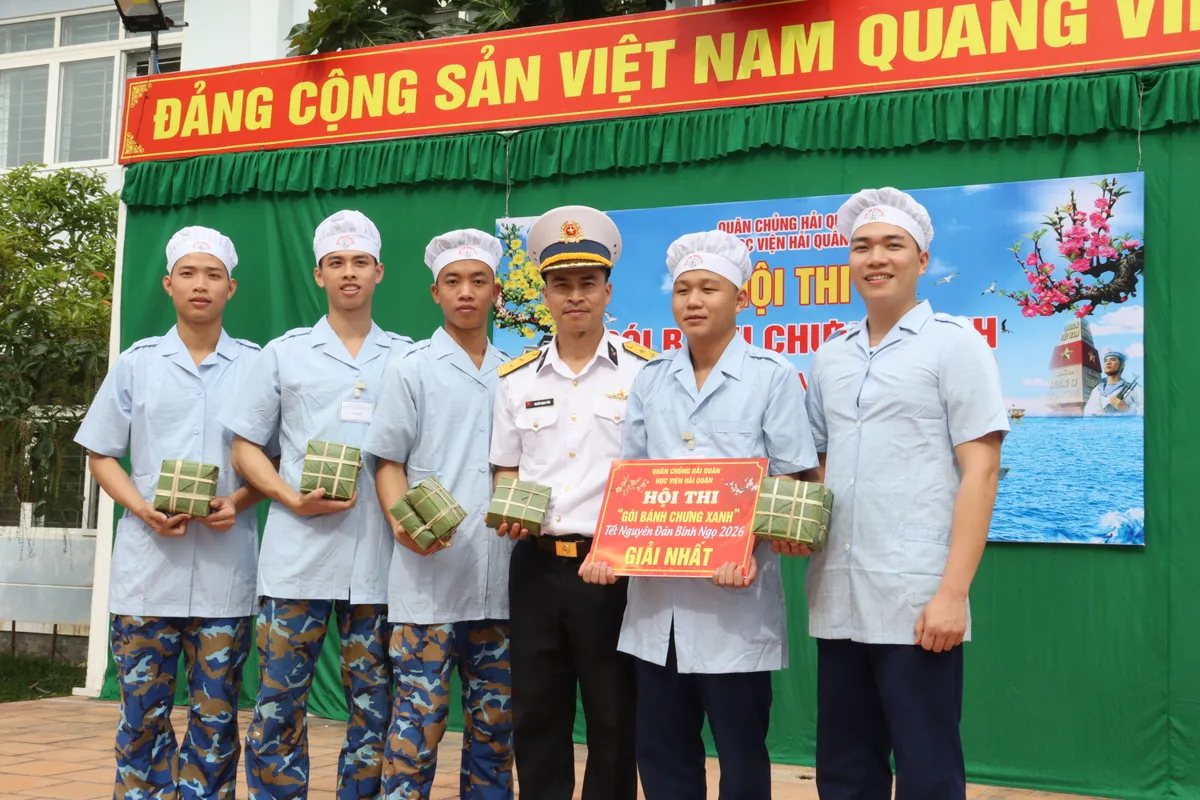 Giữ trọn vị xu&acirc;n truyền thống trong Hội thi "G&oacute;i b&aacute;nh chưng xanh" tại Học Viện Hải qu&acirc;n - Ảnh 11.